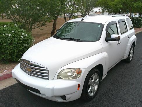 Used 2006 Chevrolet HHR LT image 3