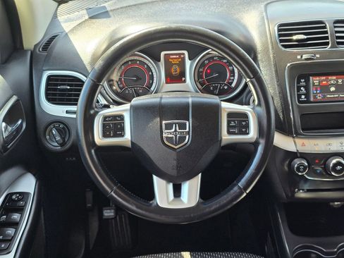 Used 2015 Dodge Journey SXT w/ Flexible Seating Group AWD/4WD image 18
