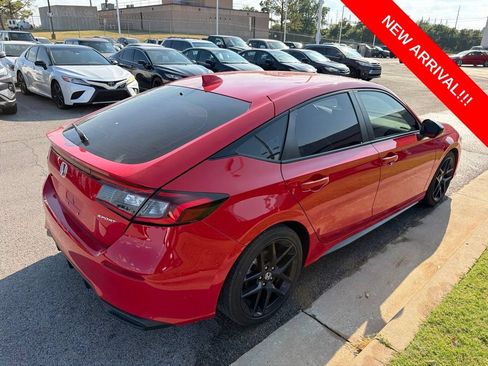 Used 2024 Honda Civic Sport image 4