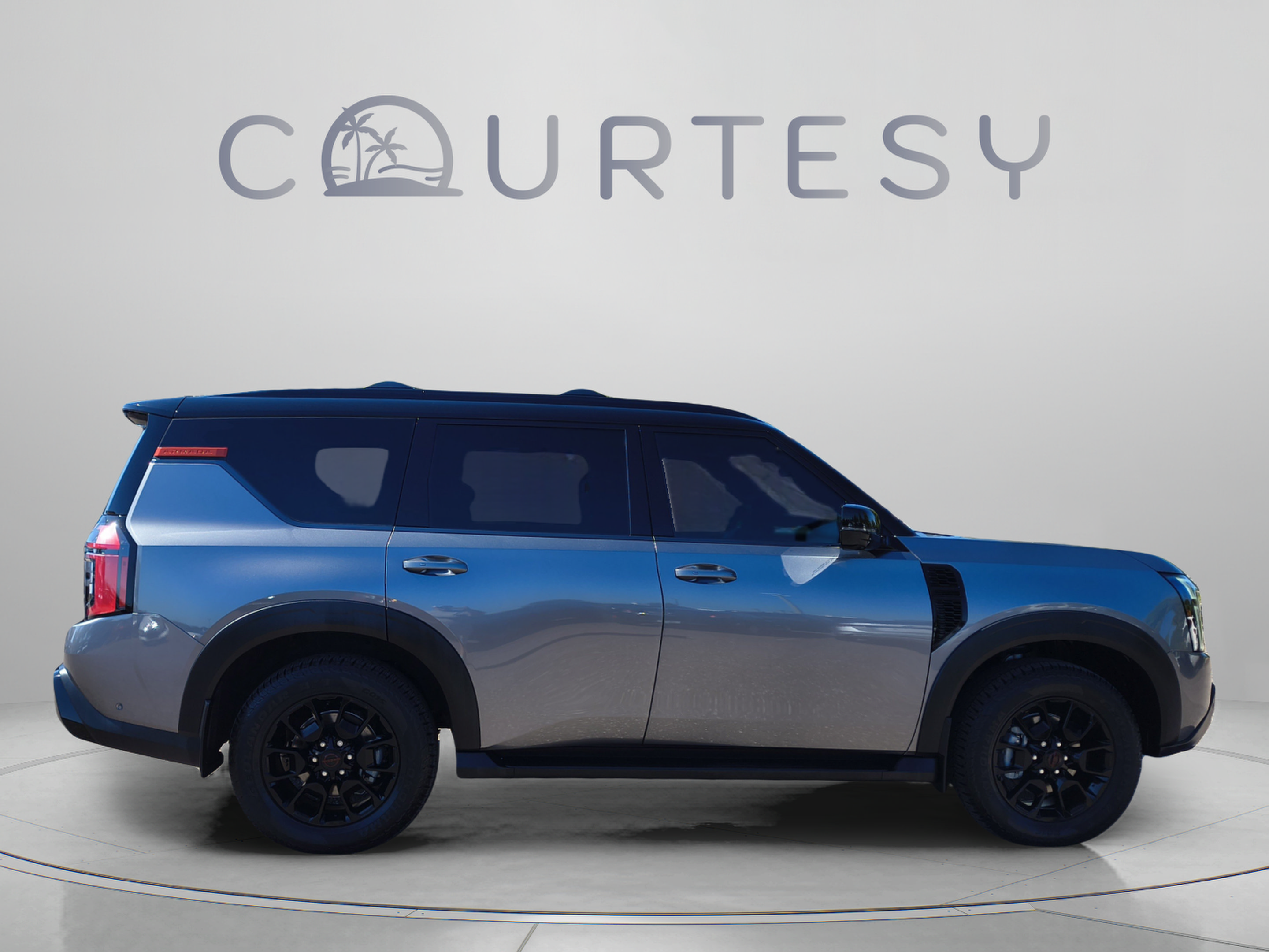 Certified 2025 Nissan Armada PRO-4X w/ Pro-4X Premium Package AWD/4WD image 8