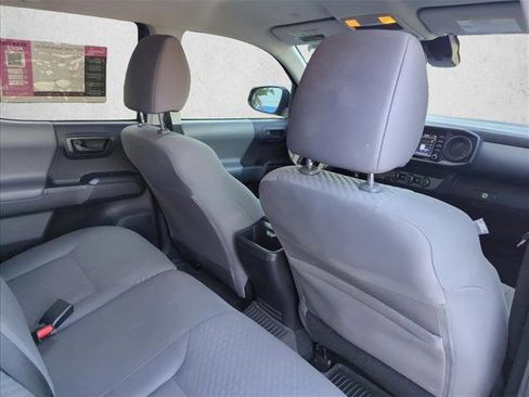 Used 2022 Toyota Tacoma SR w/ SR Convenience Package image 23