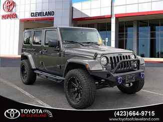 Used 2017 Jeep Wrangler Unlimited Sahara AWD/4WD video 1