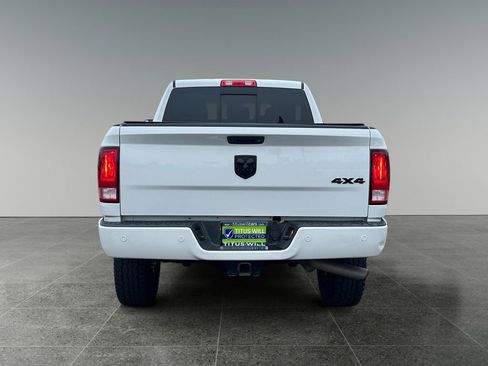 Used 2018 RAM 2500 Big Horn w/ Sport Appearance Group image 6