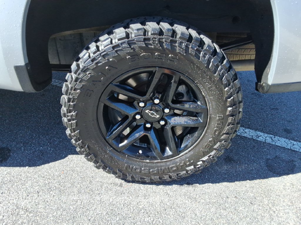 Certified 2020 Chevrolet Silverado 1500 LT Trail Boss AWD/4WD image 14