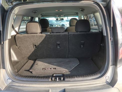 Used 2014 Kia Soul image 11