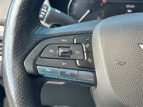 Certified 2023 Cadillac XT4 Sport w/ Cold Weather Package image 8