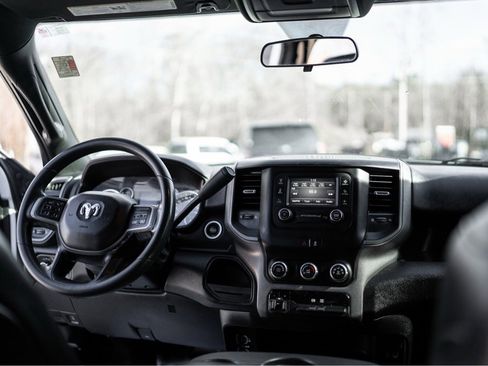 Used 2021 RAM 3500 Tradesman w/ Chrome Appearance Group image 8