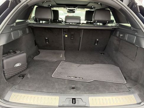 Used 2024 Land Rover Range Rover Velar Dynamic HSE image 32