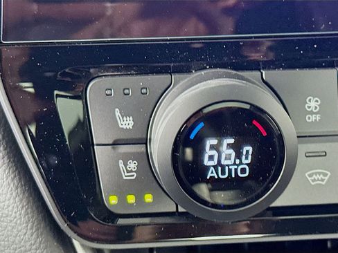 New 2026 Toyota Grand Highlander AWD image 21