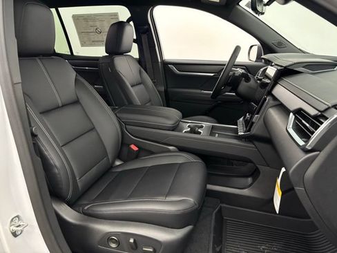 New 2026 GMC Acadia Elevation w/ Elevation Premium Package FWD image 36