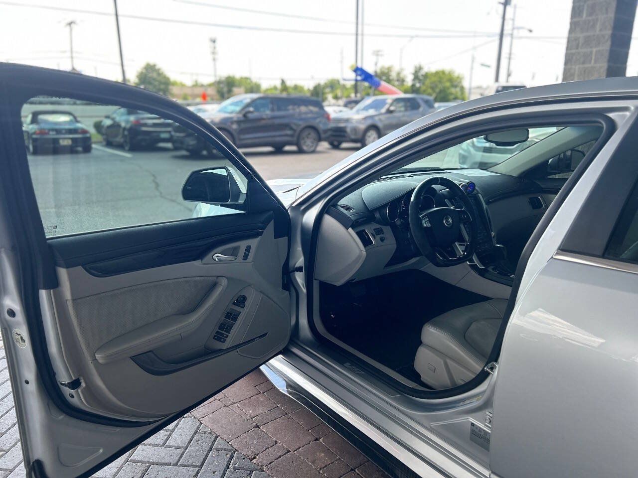 Used 2011 Cadillac CTS V w/ Wood Trim Package RWD image 32
