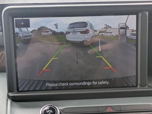 Used 2022 Ford Maverick Lariat w/ Lariat Luxury Package image 15