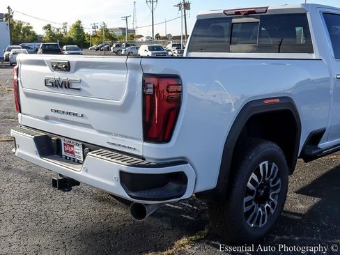 New 2026 GMC Sierra 2500 Denali Ultimate image 7