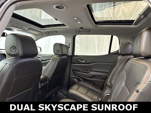 Used 2022 GMC Acadia AT4 w/ Technology Package image 14