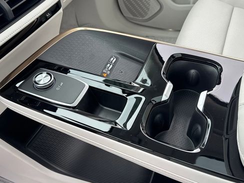 New 2026 Buick Enclave Avenir w/ Super Cruise Package image 22