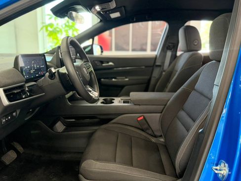 Used 2025 Honda Prologue EX image 13