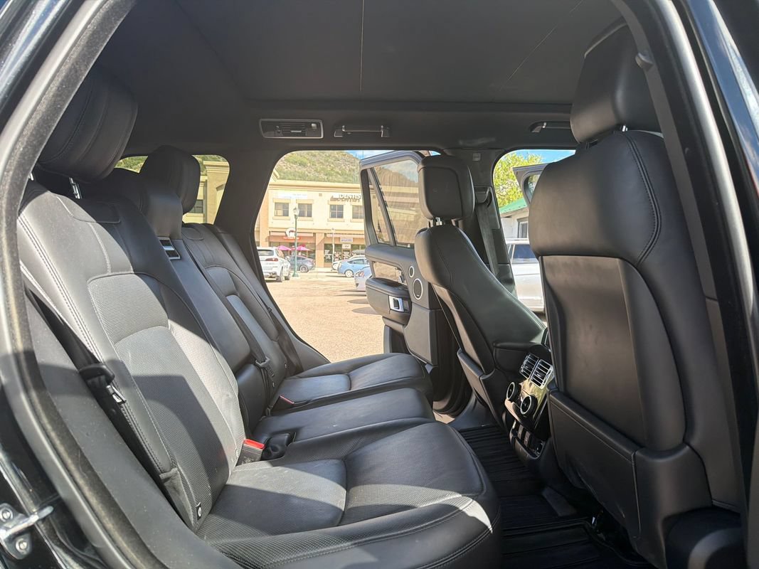 Used 2020 Land Rover Range Rover HSE AWD/4WD image 17