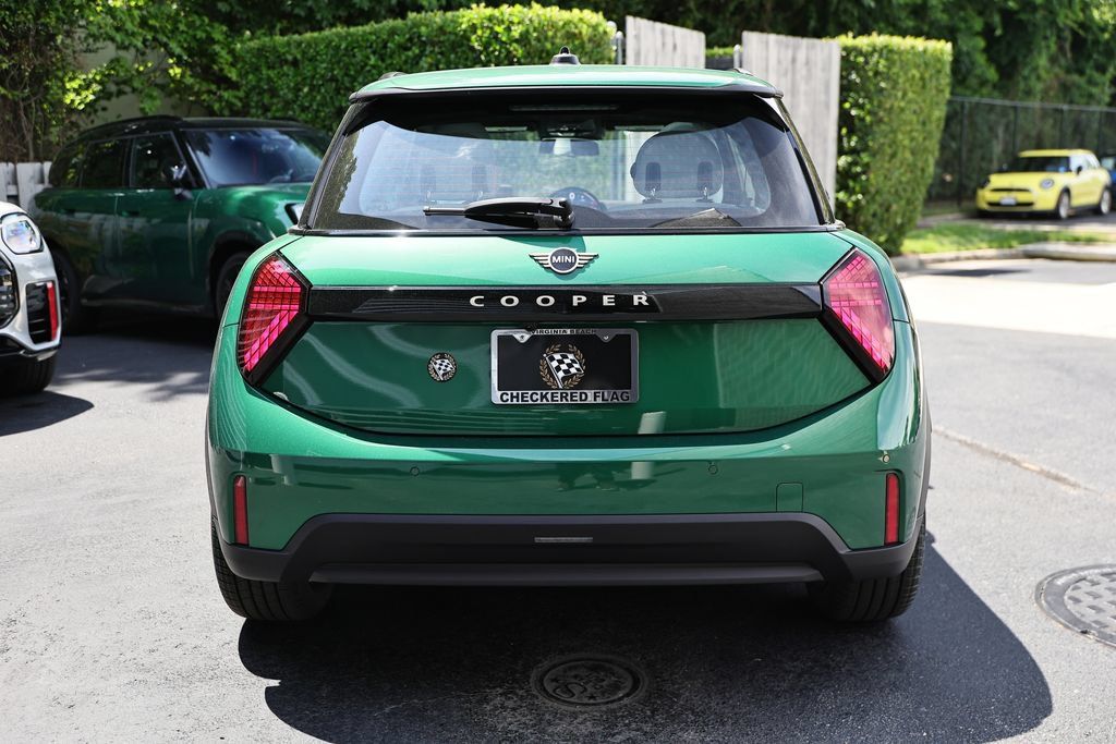 New 2026 MINI Cooper 2-Door Hardtop FWD image 8