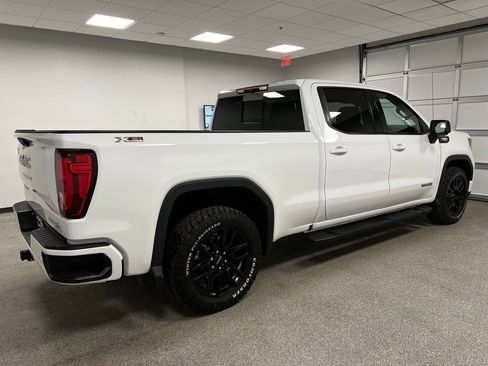 Used 2025 GMC Sierra 1500 Elevation w/ Elevation Premium Package image 13