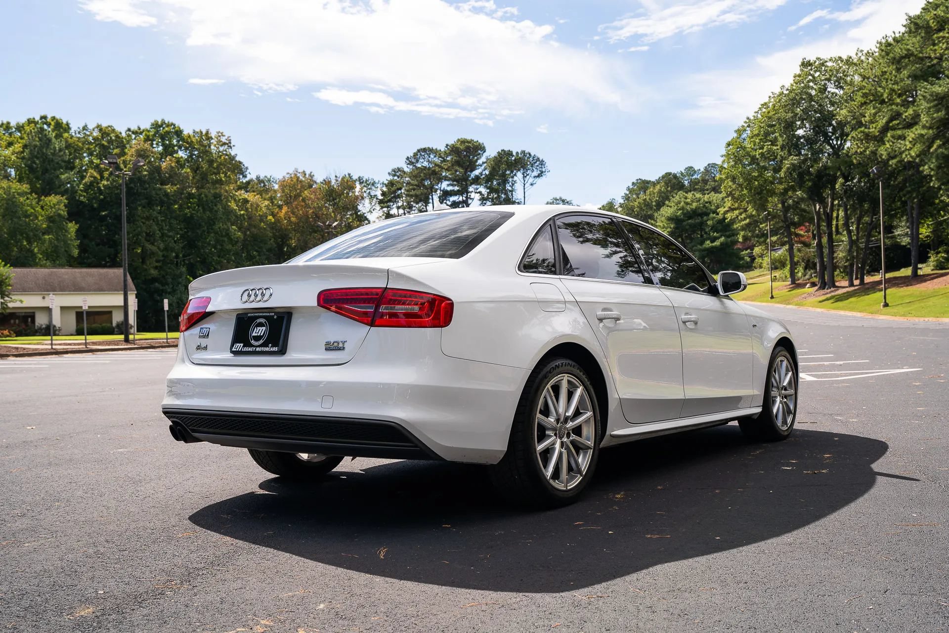 Used 2016 Audi A4 2.0T Premium Plus w/ Premium Plus Package AWD/4WD image 9