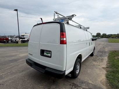 New 2026 Chevrolet Express 2500 Extended w/ Driver Convenience Package