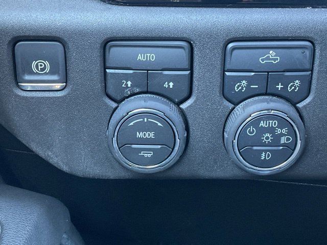 Used 2026 Chevrolet Silverado 1500 RST AWD/4WD image 31