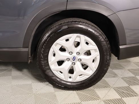 Used 2024 Subaru Forester AWD/4WD image 17