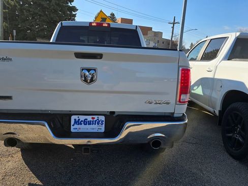 Used 2016 RAM 1500 Laramie w/ Convenience Group AWD/4WD image 6