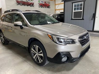 Used 2019 Subaru Outback 2.5i Limited w/ Popular Package #2