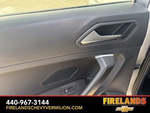 Used 2024 Volkswagen Tiguan S image 40