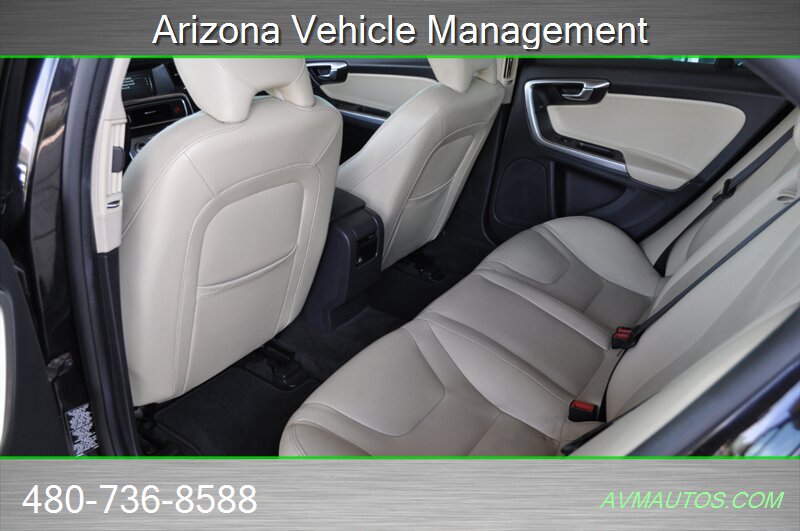 Used 2017 Volvo S60 T5 Dynamic FWD image 20