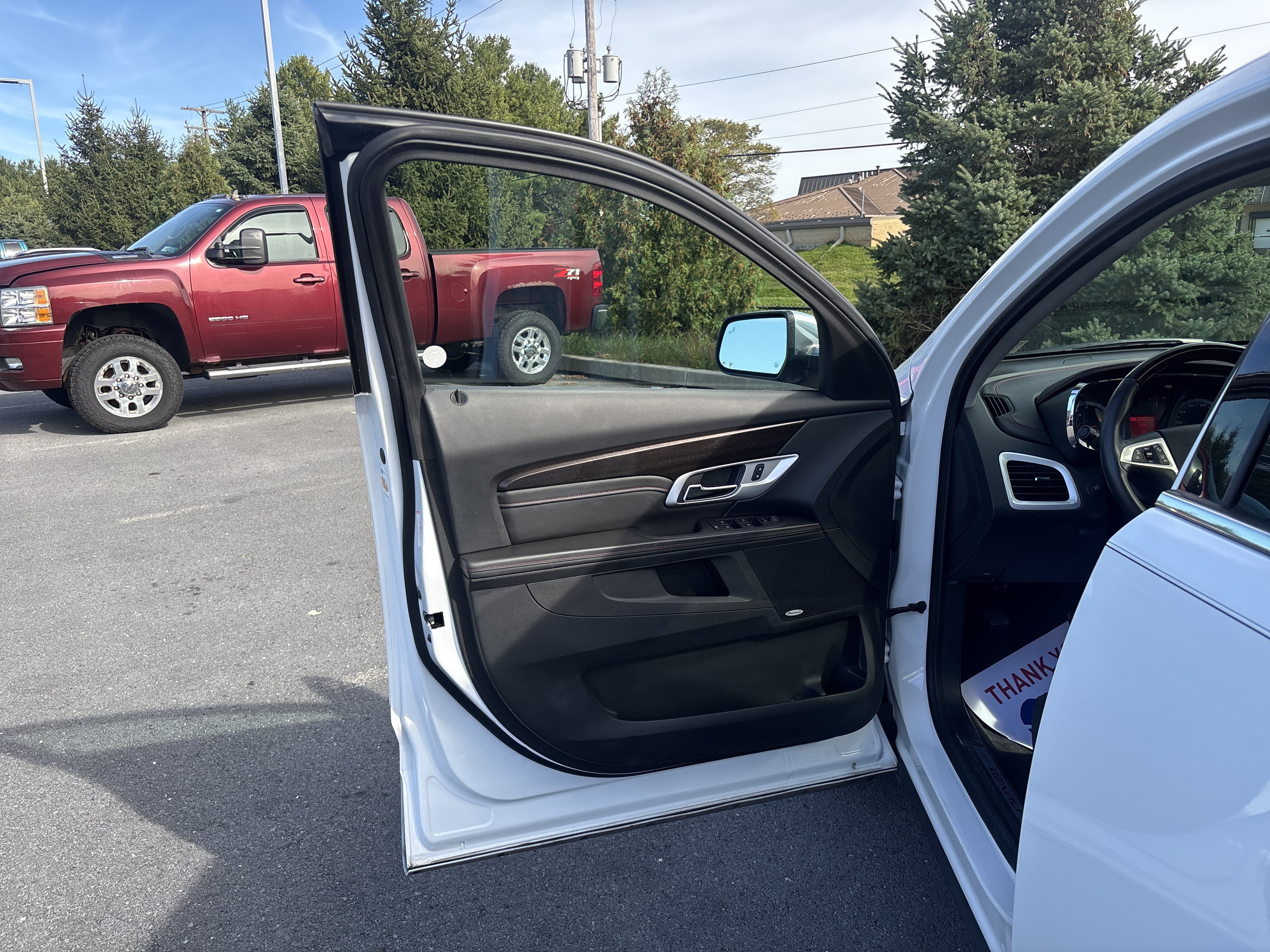 Used 2015 GMC Terrain Denali w/ Cargo Package FWD image 27