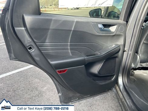 Used 2024 Ford Escape SE w/ PHEV Premium Package image 15