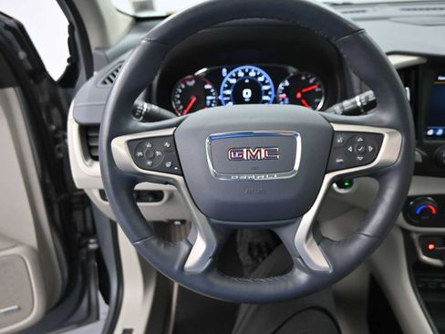 Used 2023 GMC Terrain Denali w/ Denali Premium Package AWD/4WD image 16