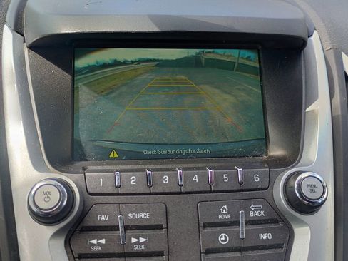 Used 2017 GMC Terrain SLE w/ Convenience Package image 13