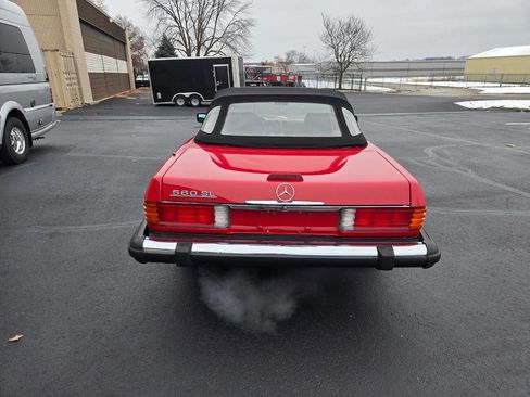Used 1988 Mercedes-Benz 560 SL image 12
