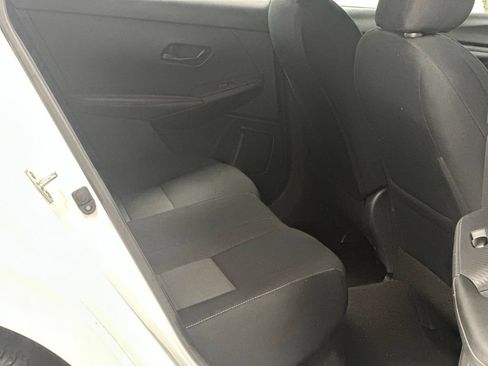 Used 2024 Nissan Sentra SV FWD image 19