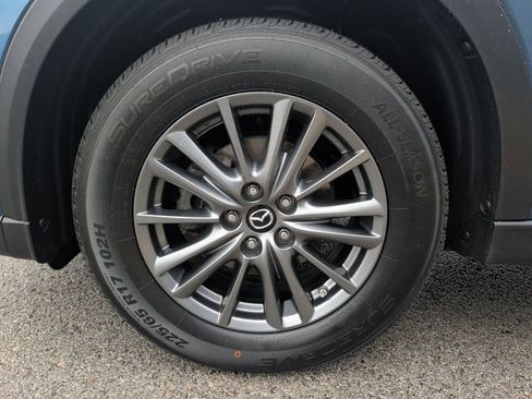 Used 2017 MAZDA CX-5 Sport FWD image 4