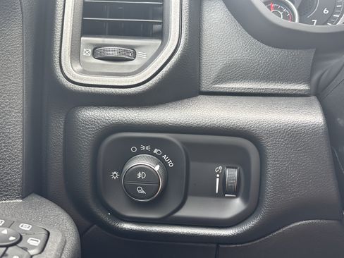 New 2026 RAM 2500 Tradesman AWD/4WD image 28