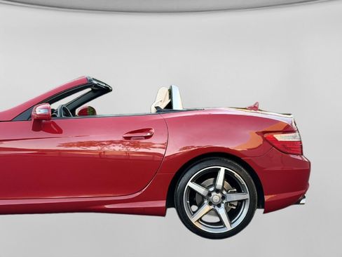 Used 2015 Mercedes-Benz SLK 350 350 image 23
