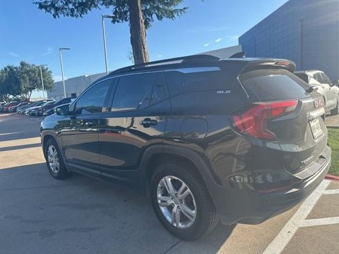 Used 2020 GMC Terrain SLE w/ Driver Convenience Package FWD image 6