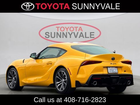 Used 2021 Toyota Supra w/ Safety & Technology Package RWD image 6