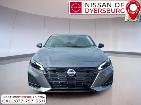 New 2026 Nissan Altima 2.5 SV FWD image 8