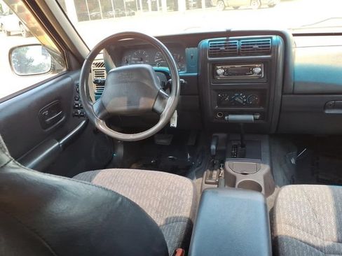 Used 2001 Jeep Cherokee Sport AWD/4WD image 5