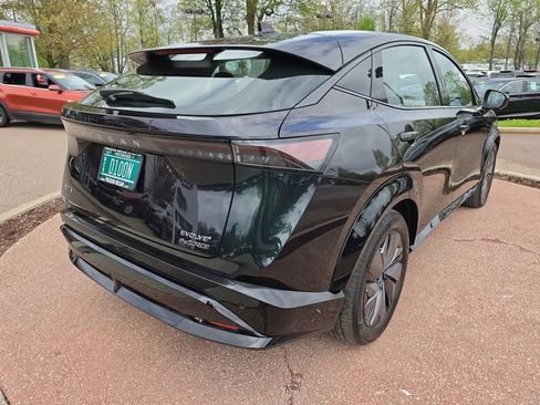 Used 2024 Nissan Ariya AWD image 5