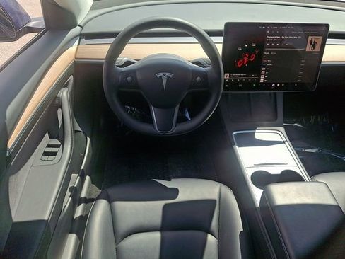 Used 2023 Tesla Model 3 Standard Range RWD image 13