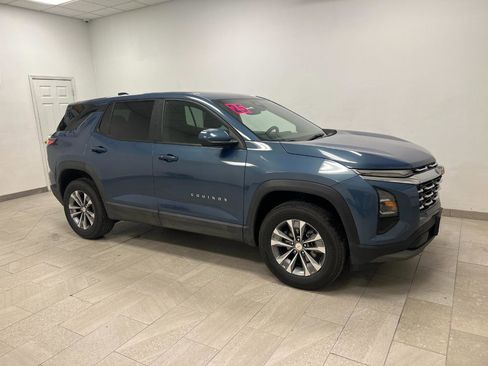 Used 2025 Chevrolet Equinox LT image 15