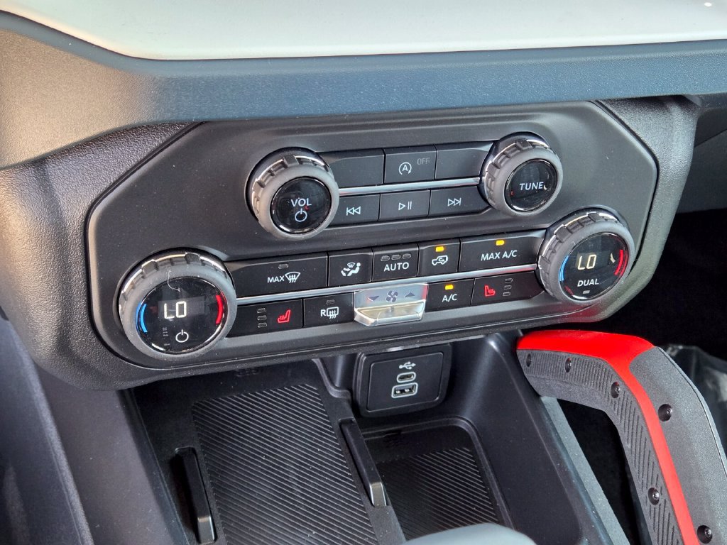 New 2026 Ford Bronco Heritage Edition AWD/4WD image 20