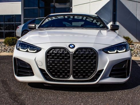 Used 2021 BMW 440i xDrive Coupe w/ Premium Package image 2