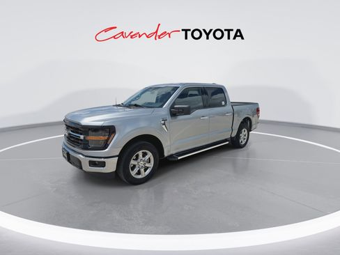 Used 2025 Ford F150 XLT w/ Equipment Group 301A Standard RWD image 4